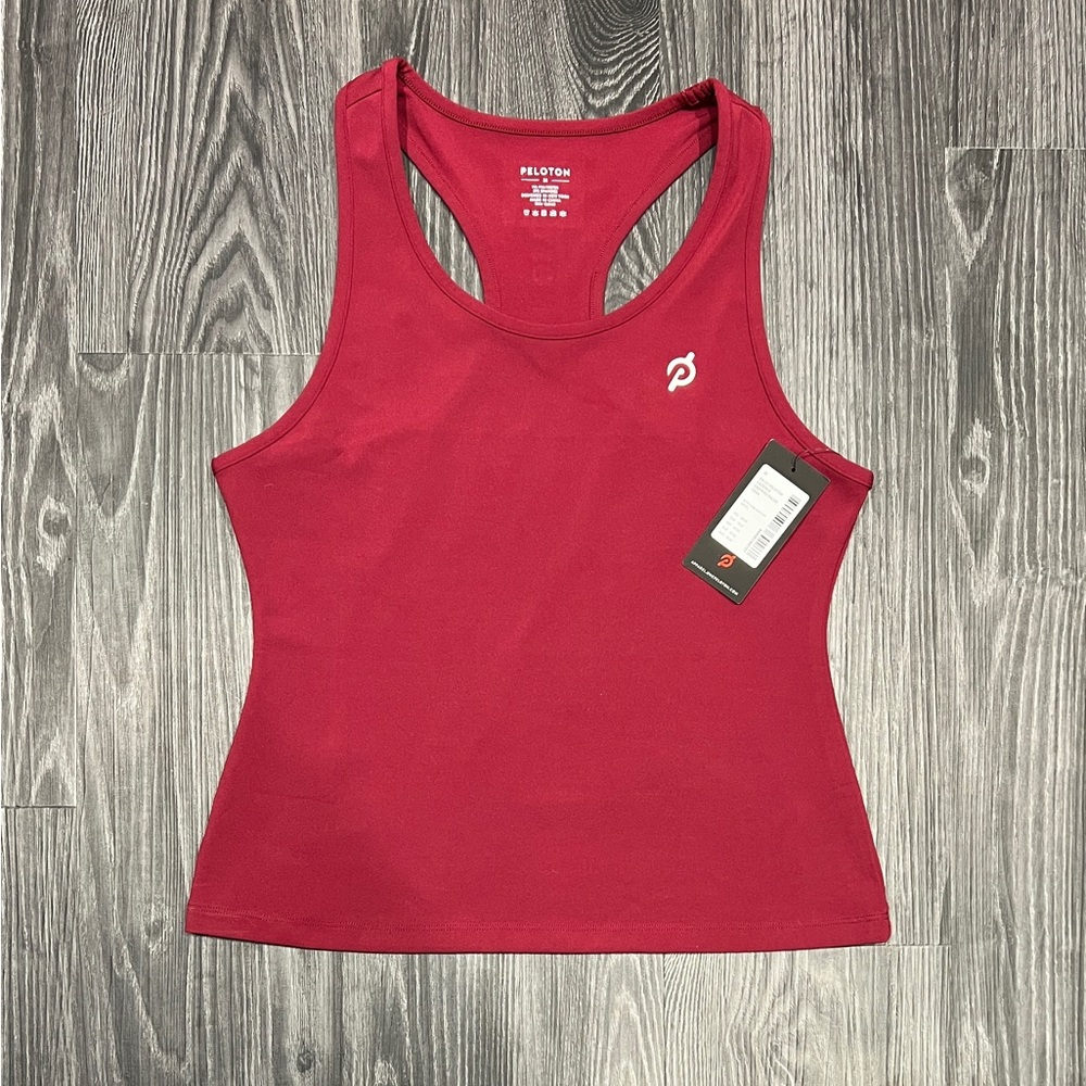 ✨NWT✨ Peloton Cadence Cropped Racer Tank - Size M - Red